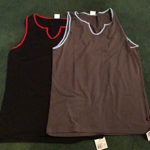 2 Jack Adams Core V-Tanks - size XL